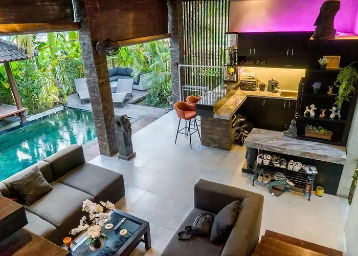 Designer 3br Pool - Rice Fields & Gazebo Ferienhaus *